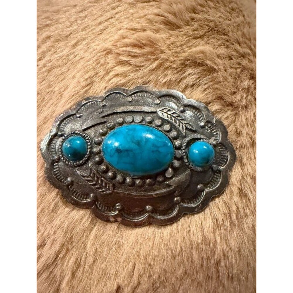 Vintage Faux Turquoise Western Southwest Oval Silver Tone Brooch Pin